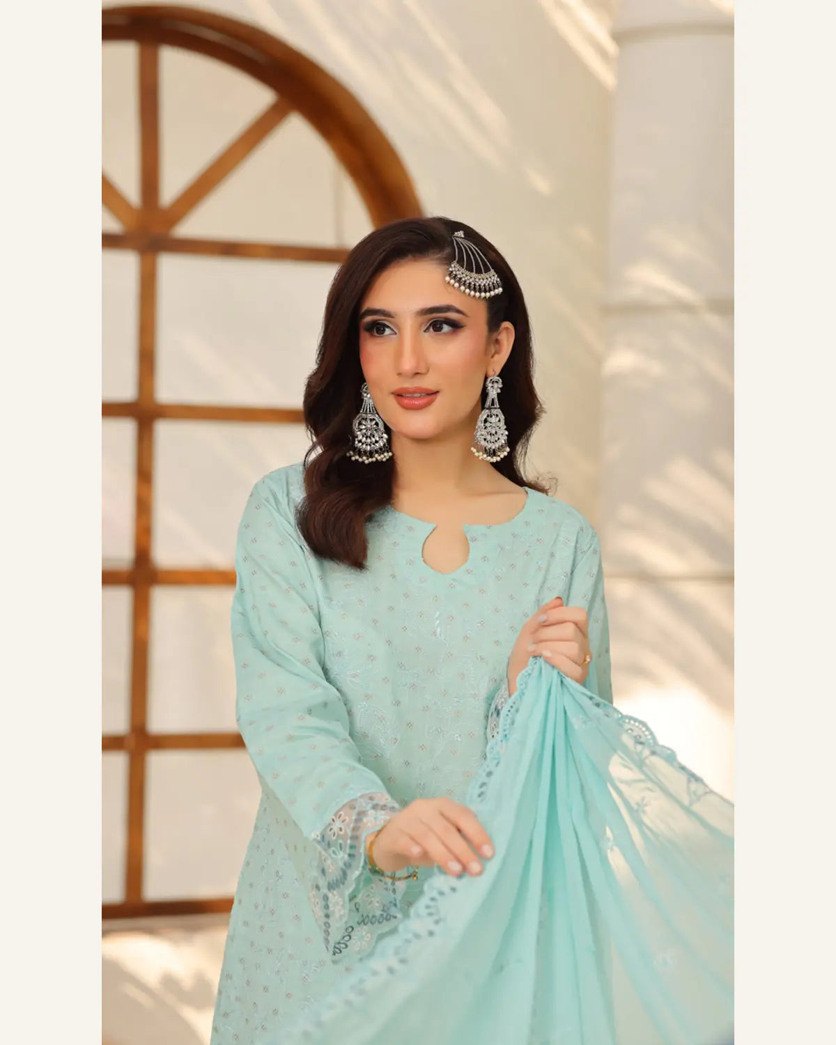 Aqua Zephyr embroidered Broshia lawn shirt and dupatta close view