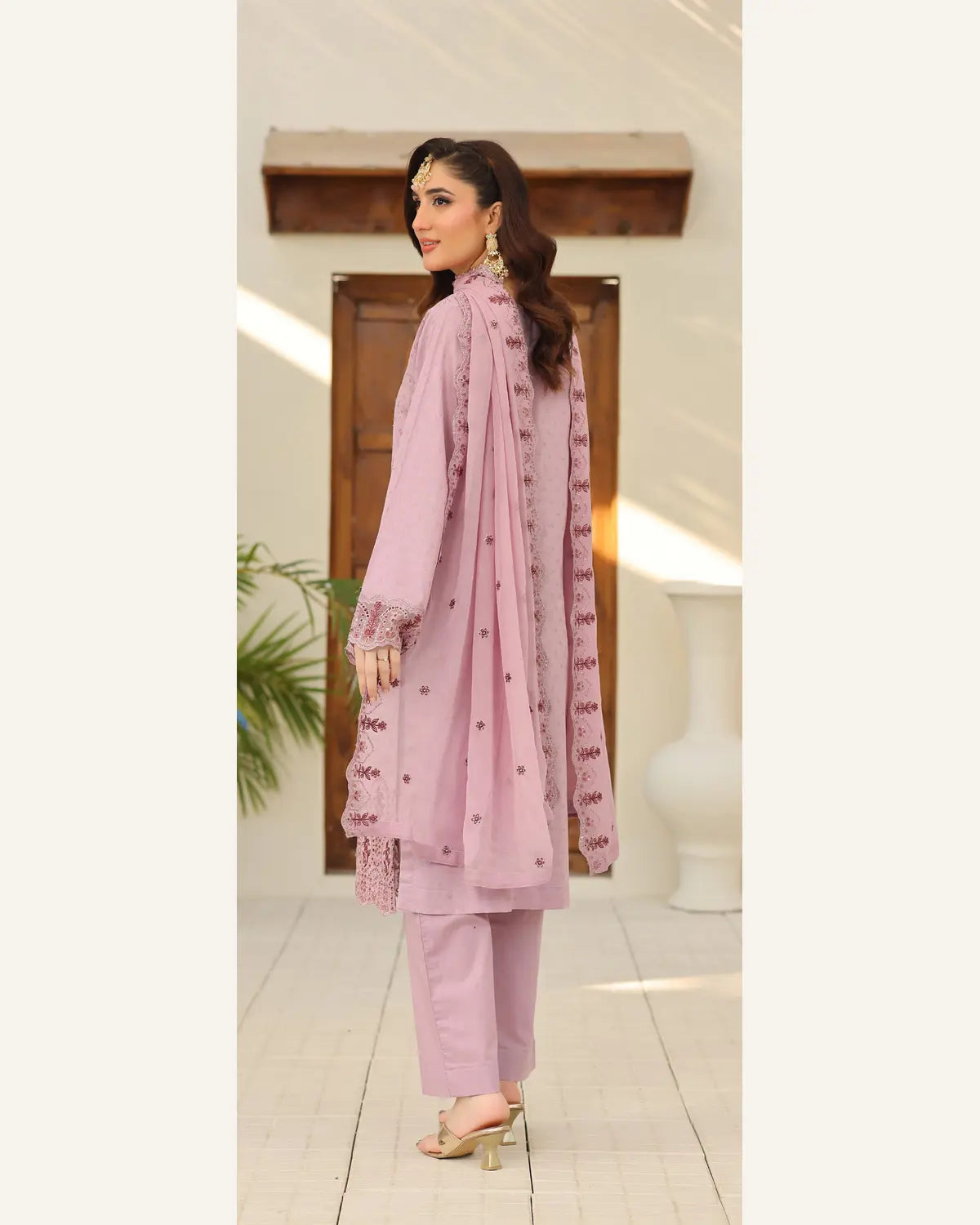 Mauve Orchid embroidered Broshia lawn suit full-length view