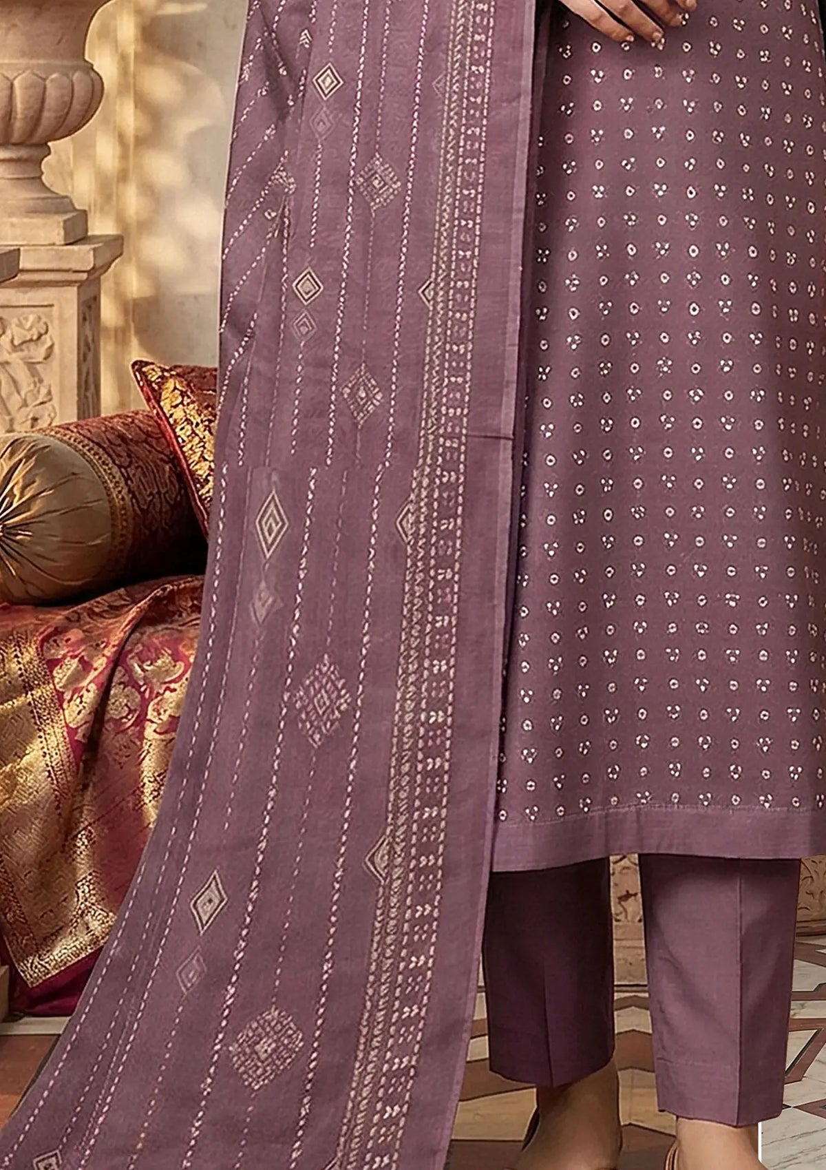 Prints Collection Volume 2 Mauve Mosaic mauve and plum unstitched 3 piece lawn back or full fabric view