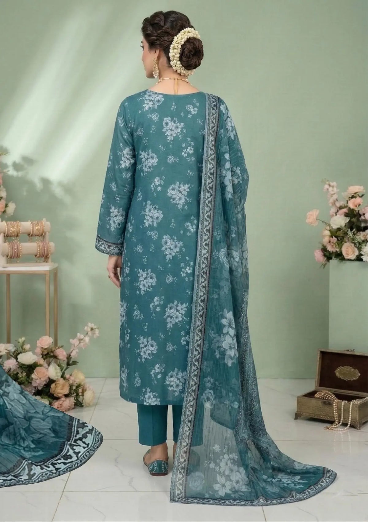 Teal Garden 3PC Printed Lawn back view